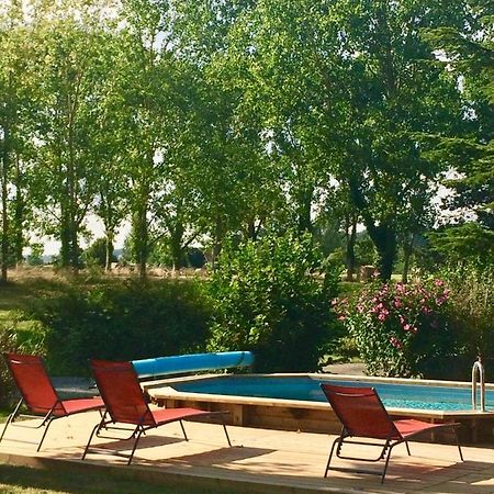 Petit Loft Ideal, Tourisme Et Affaires Ledat Exteriör bild