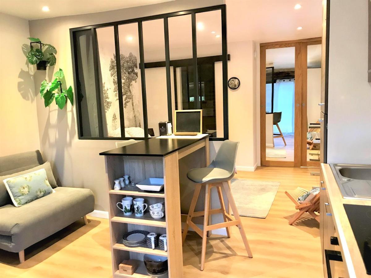 Petit Loft Ideal, Tourisme Et Affaires Ledat Exteriör bild